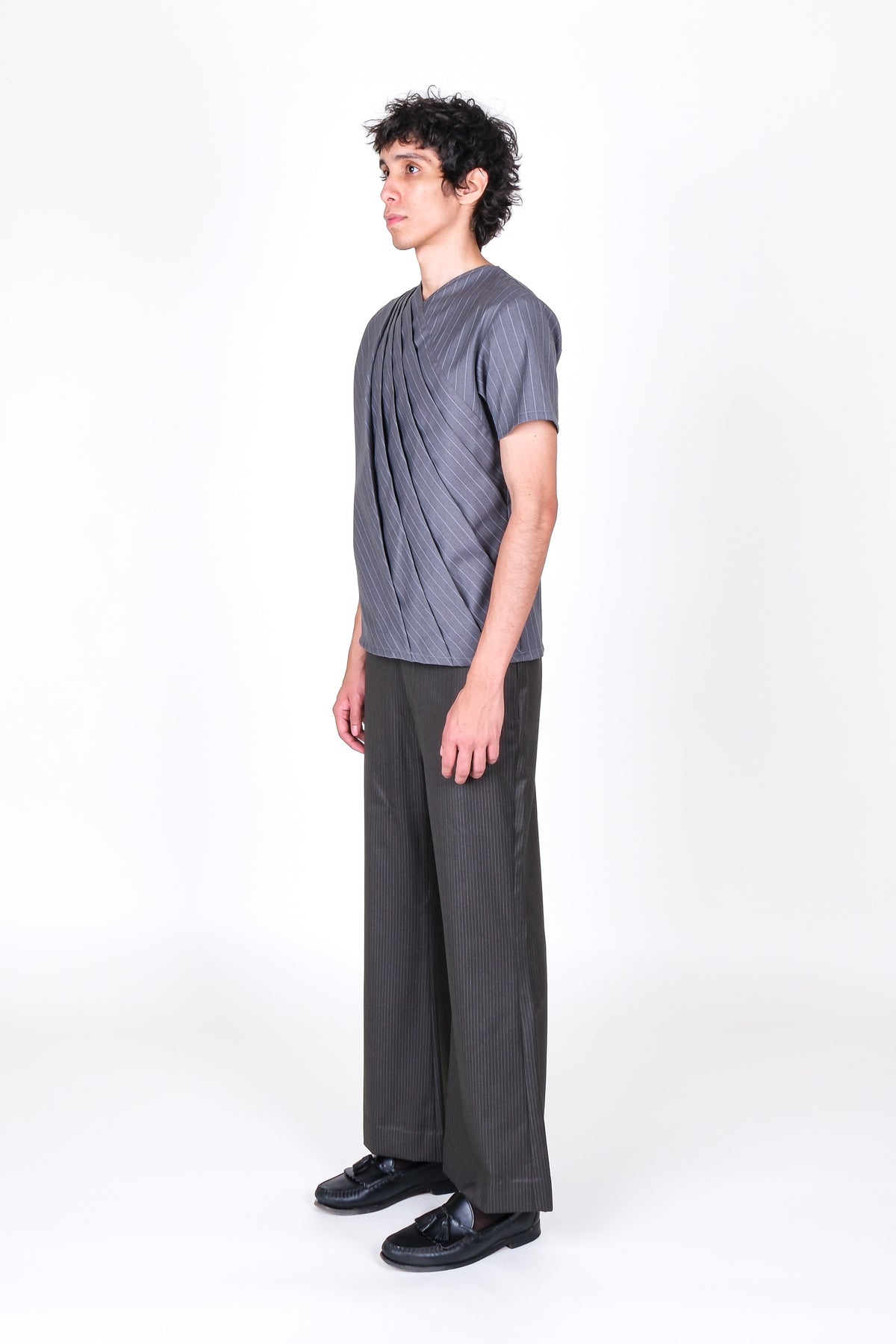 Pleated Asymmetric Top