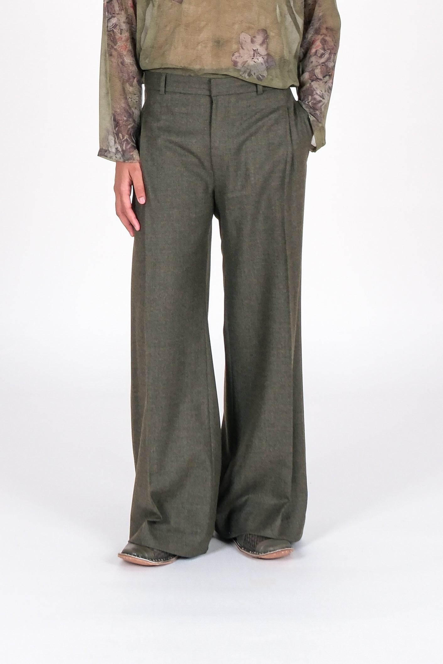 Classic Pleated Trousers
