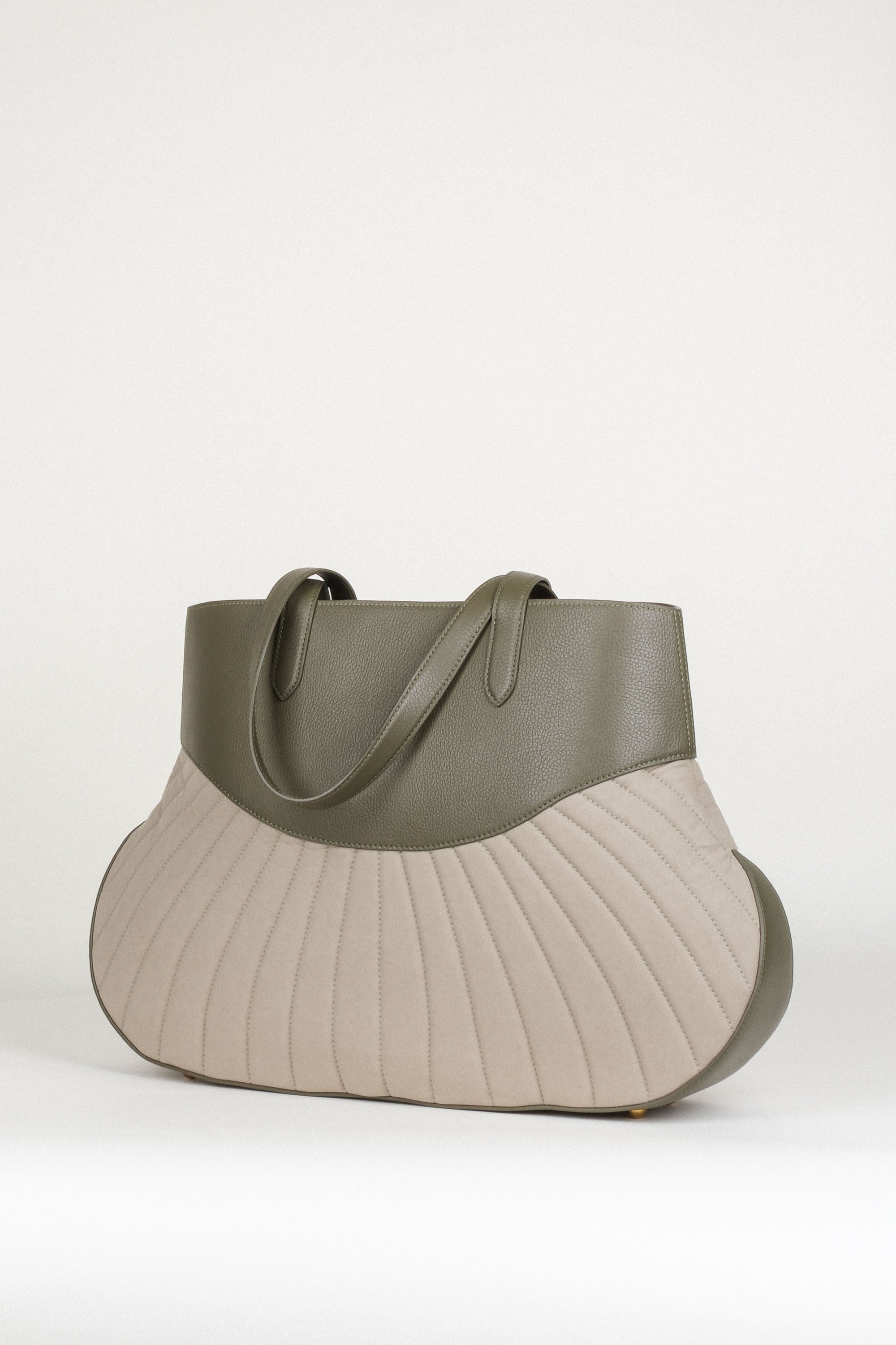 Green Studio Bag (Medium)