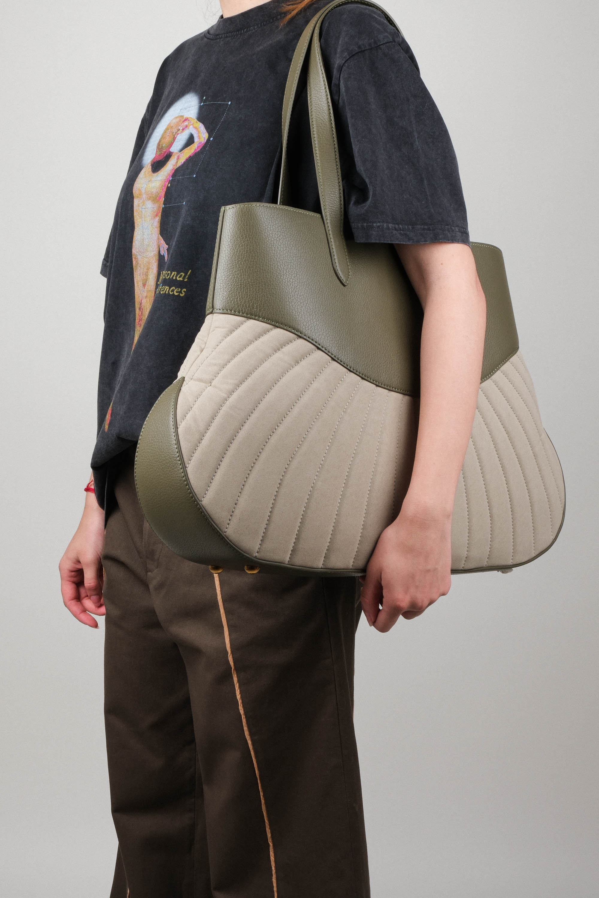 Green Studio Bag (Medium)