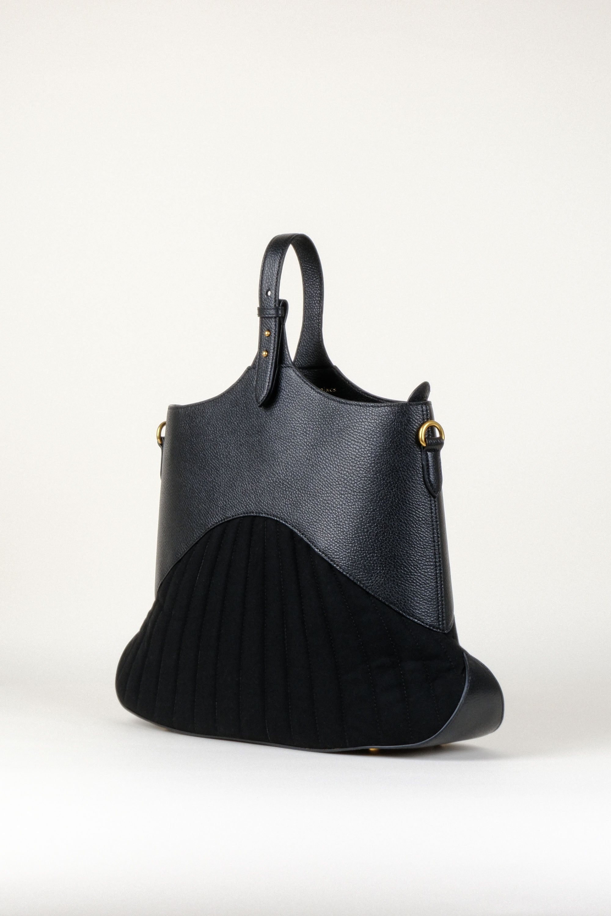 Black Gallery Bag (Medium)