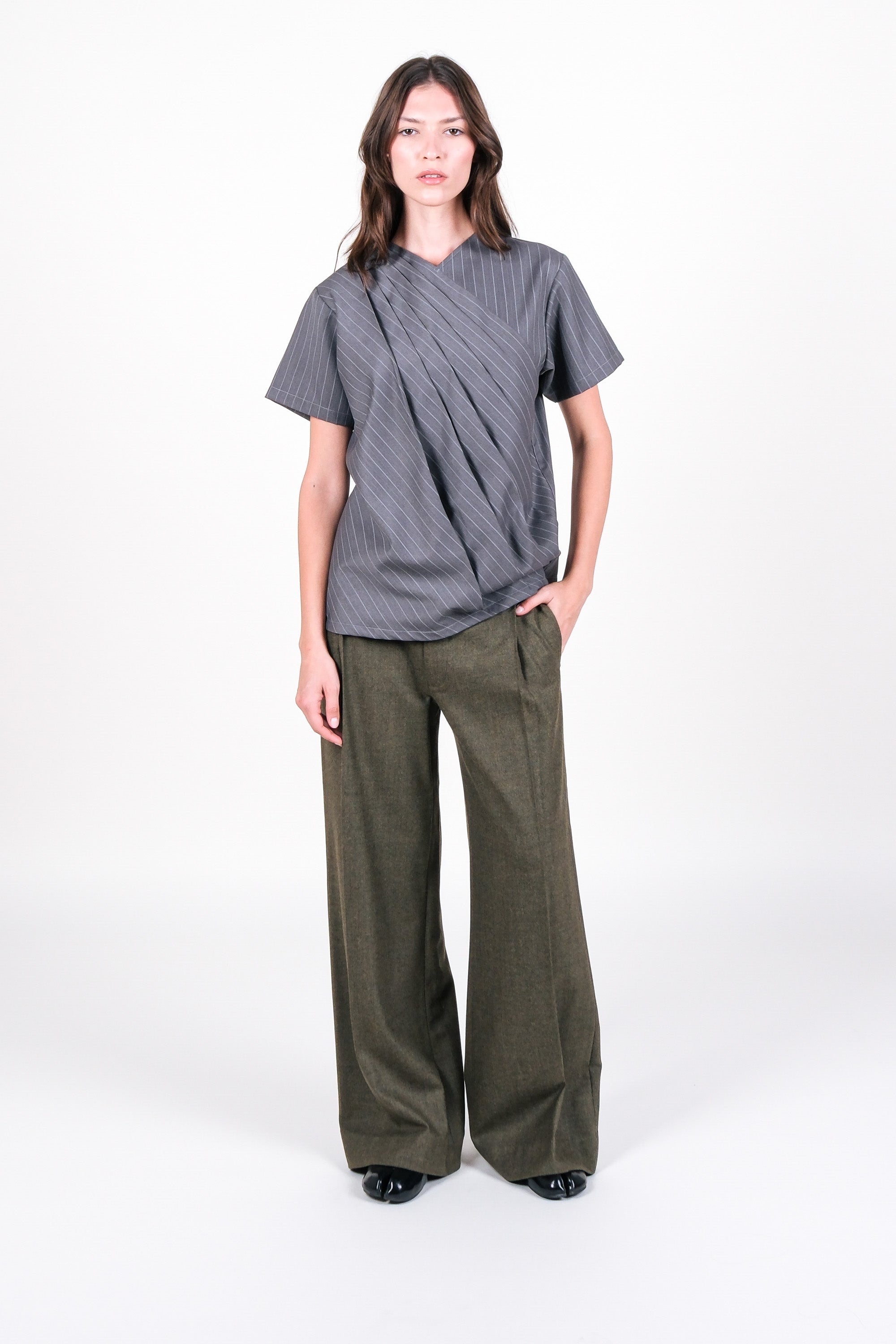 Pleated Asymmetric Top